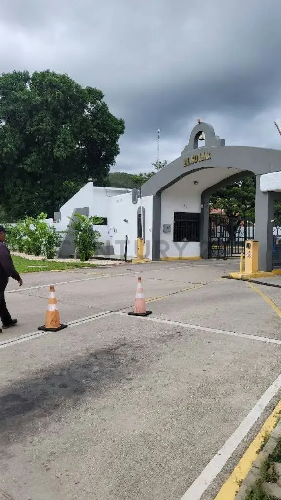 Venta de Bella Casa Urbanizacion El solar - 2