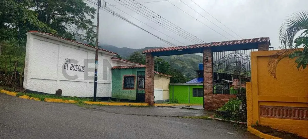 Venta Casa San Rafael Urb. El Bosque