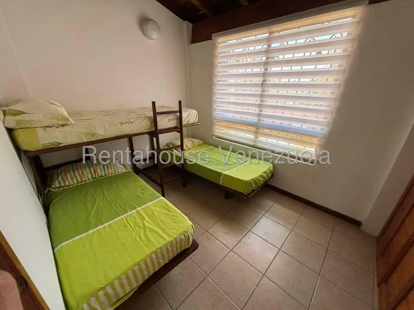 Townhouse (Duplex) en Venta en Guacuco, Nueva Esparta - 13