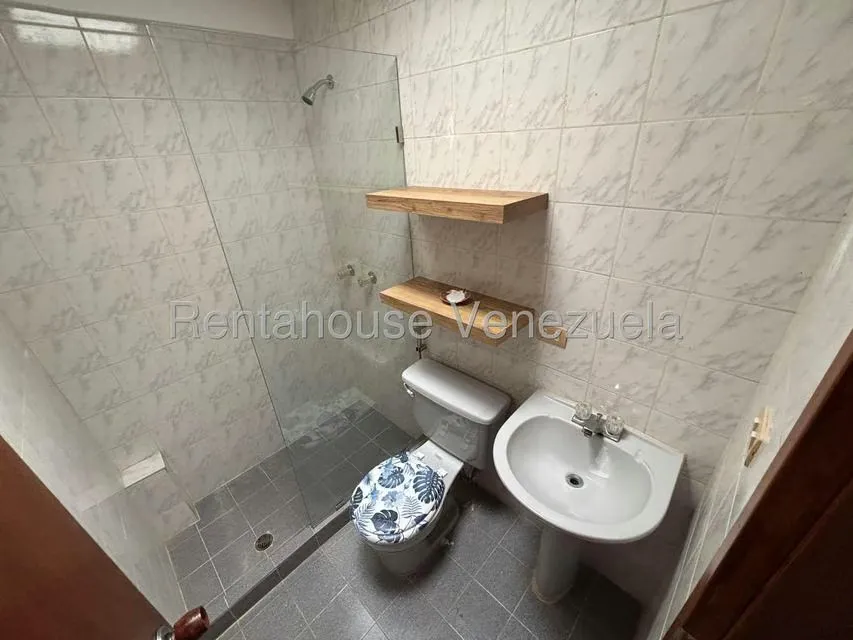 Townhouse (Duplex) en Venta en Guacuco, Nueva Esparta - 23