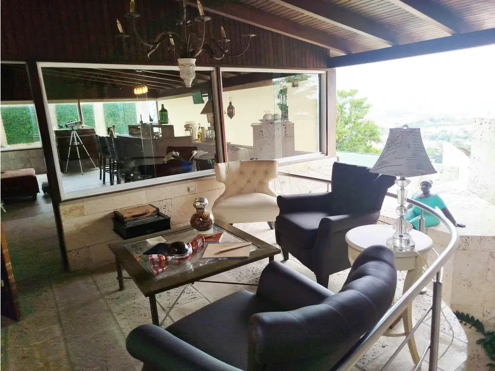 AMPLIA Y HERMOSA CASA EN VENTA EN MACARACUAY - 4
