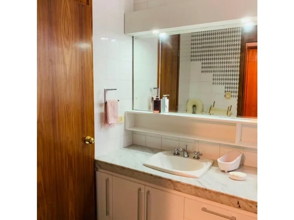 CASA EN VENTA - URB. LA LAGUNITA COUNTRY CLUB - 12