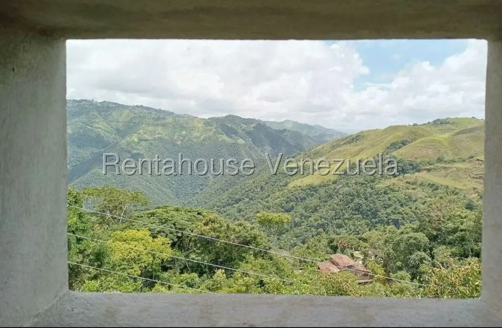 Terreno (Residencial) en Venta en Caicaguana, Distrito Metropolitano - 11