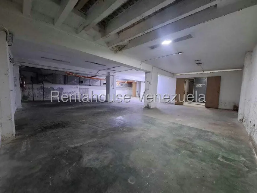 Estacionamiento en Venta en Chacao, Distrito Metropolitano - 21
