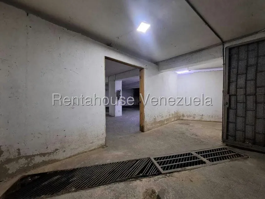 Estacionamiento en Venta en Chacao, Distrito Metropolitano - 6