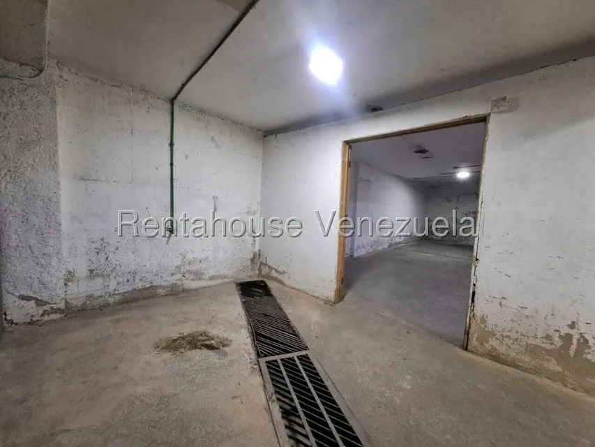 Estacionamiento en Venta en Chacao, Distrito Metropolitano - 8