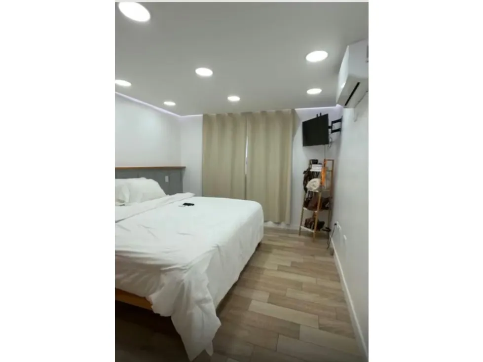 EN VENTA ESPECTACULAR APARTAMENTO EN COLINAS DE LA TAHONA - 13