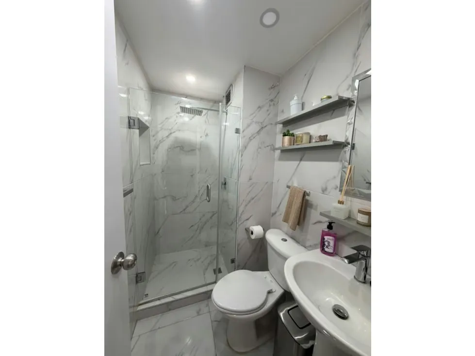 EN VENTA ESPECTACULAR APARTAMENTO EN COLINAS DE LA TAHONA - 16