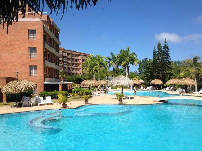 Apartamento (Planta Baja) en Venta en Los Canales de Rio Chico, Miranda - 10