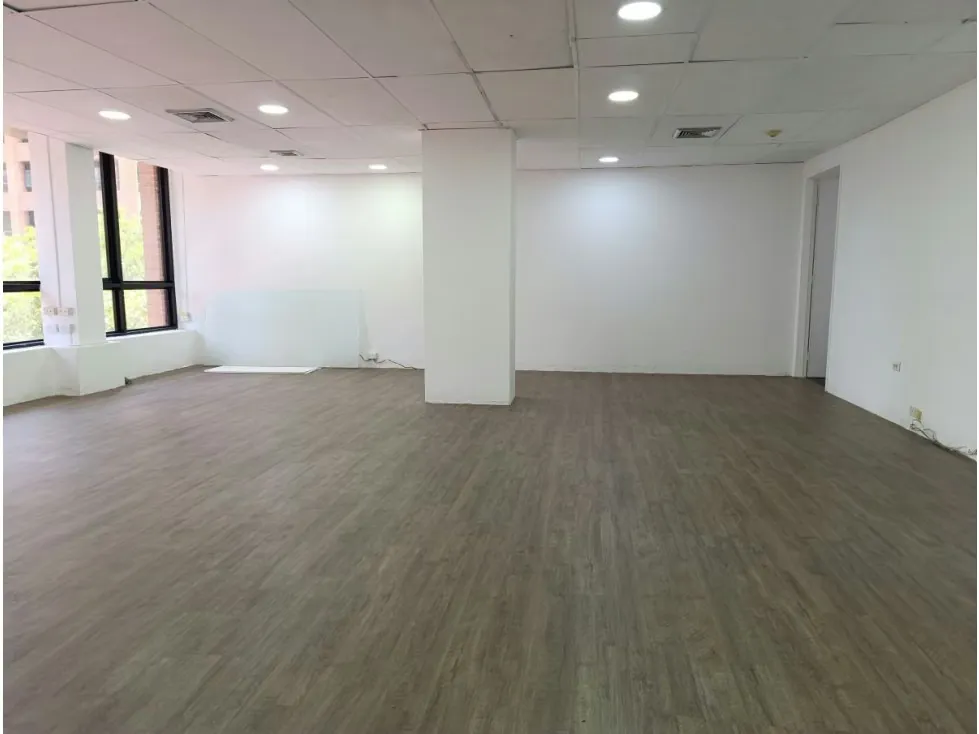 Oficina en alquiler 115m², El Rosal