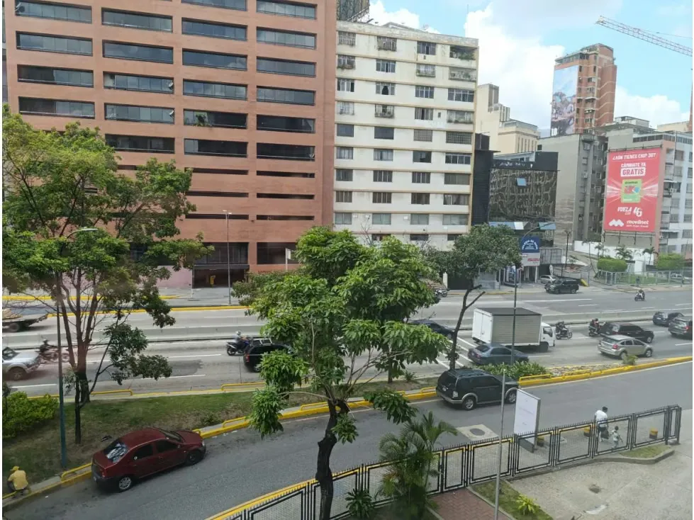 Oficina en alquiler 115m², El Rosal - 9