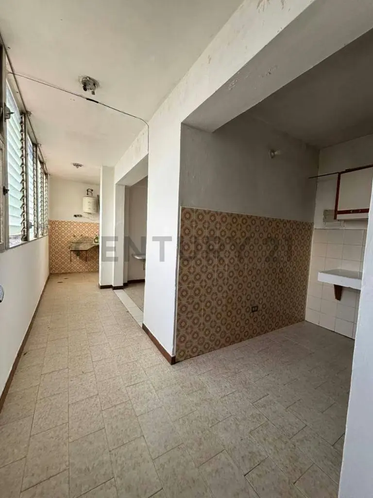 ApartaDúo: ¡Dos Estudios en Una Unidad!
