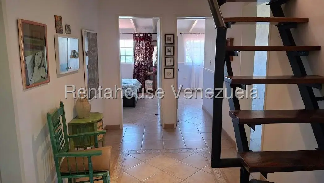 Casa (1 Nivel) en Venta en Altos de la Peña, Miranda - 32