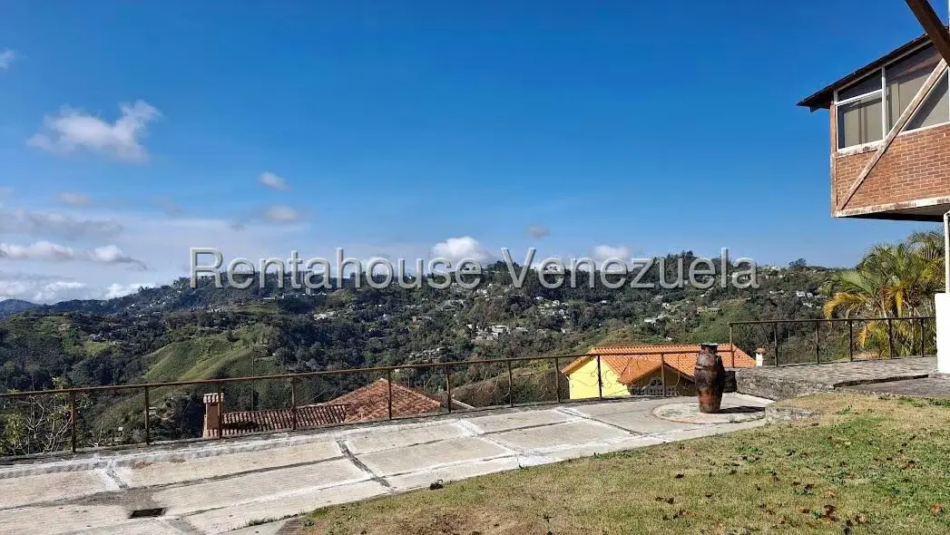 Casa (1 Nivel) en Venta en Altos de la Peña, Miranda - 4