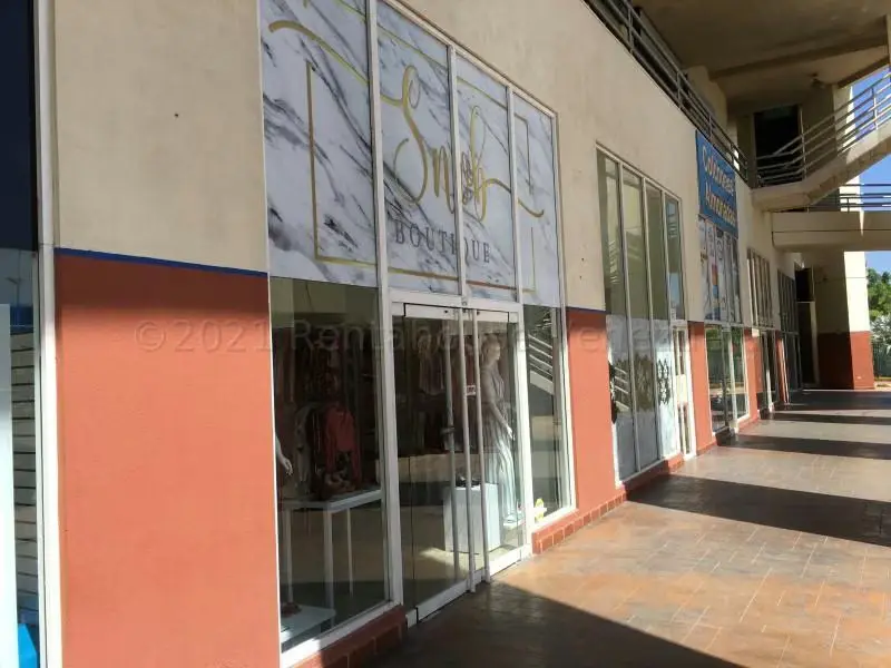 Comercial (Local Comercial) en Venta en Los Robles, Nueva Esparta - 17