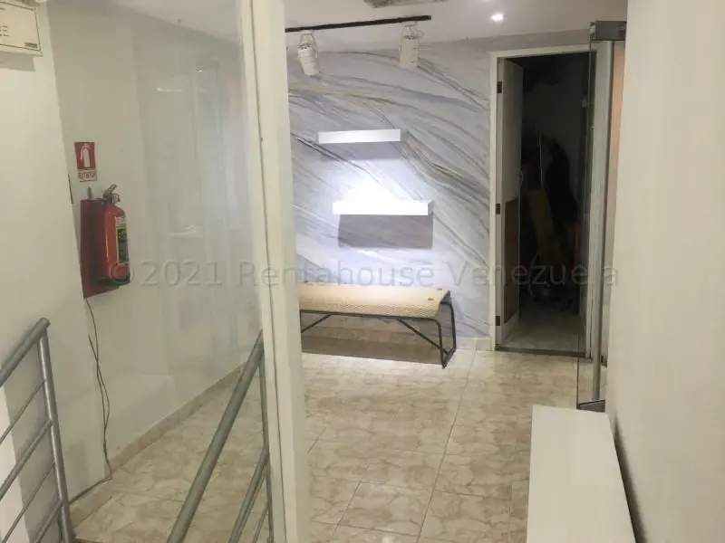 Comercial (Local Comercial) en Venta en Los Robles, Nueva Esparta - 9