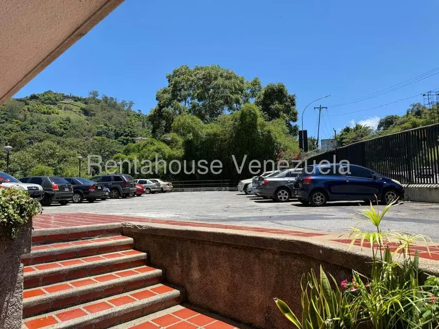 Apartamento (1 Nivel) en Alquiler en La Boyera, Distrito Metropolitano - 2