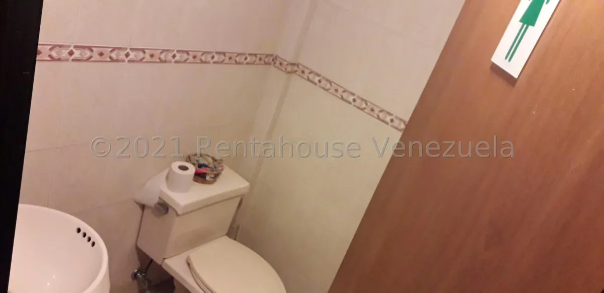 Local Comercial en Venta en Los Chaguaramos, Distrito Metropolitano - 21