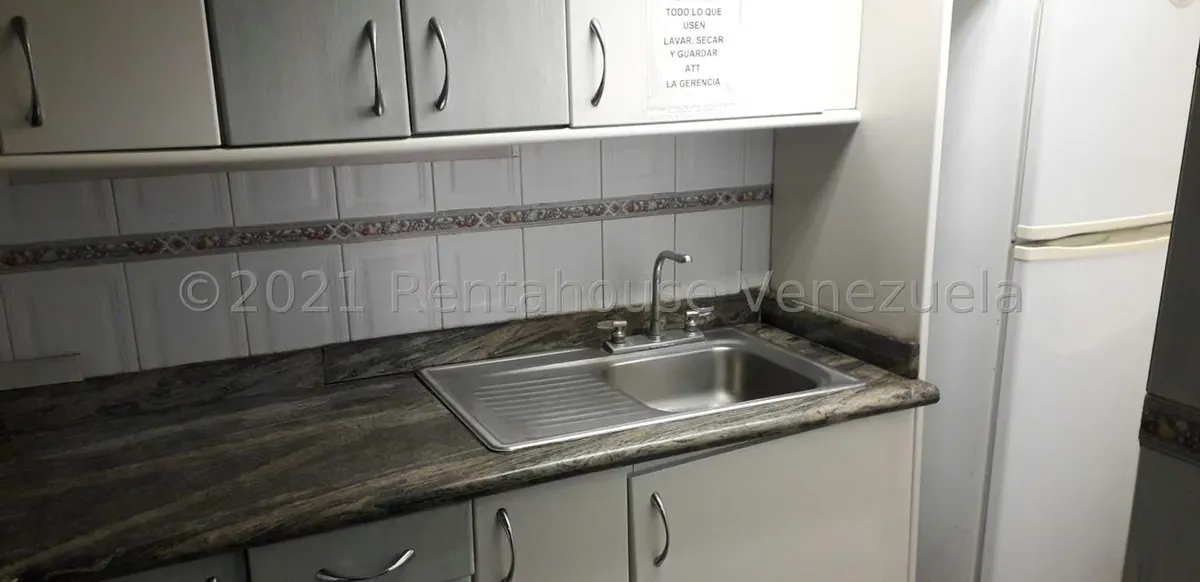 Local Comercial en Venta en Los Chaguaramos, Distrito Metropolitano - 24