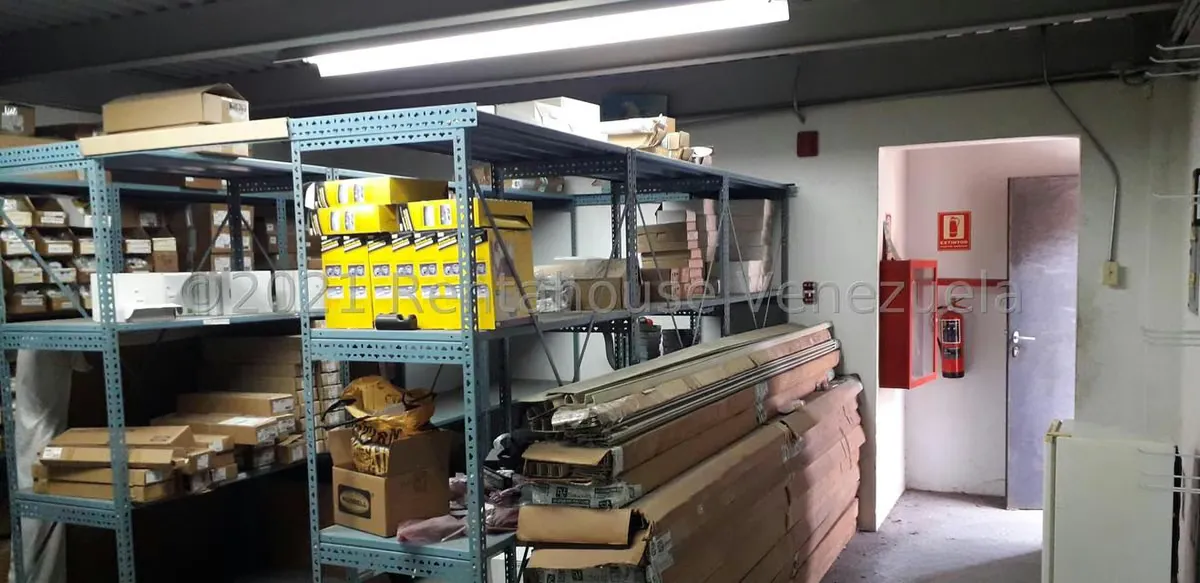Local Comercial en Venta en Los Chaguaramos, Distrito Metropolitano - 28