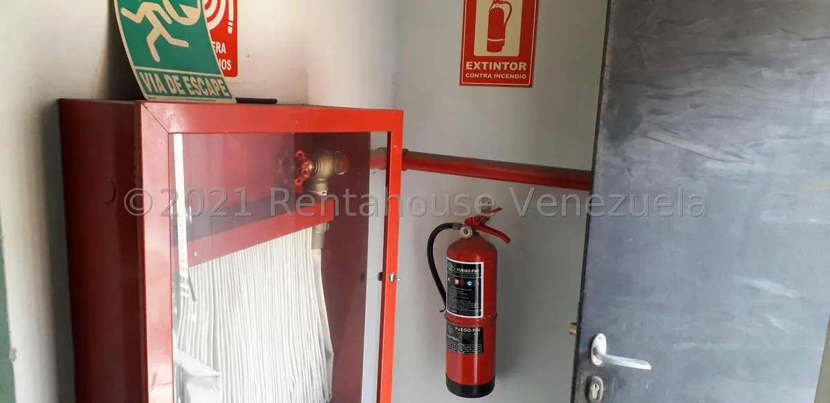Local Comercial en Venta en Los Chaguaramos, Distrito Metropolitano - 32