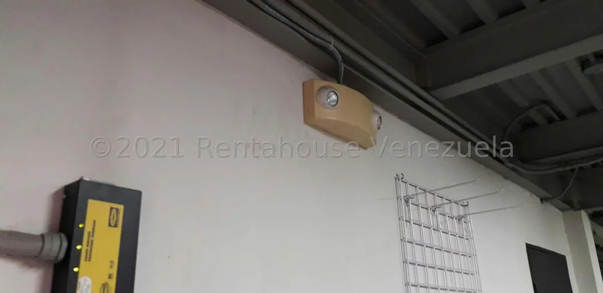 Local Comercial en Venta en Los Chaguaramos, Distrito Metropolitano - 35