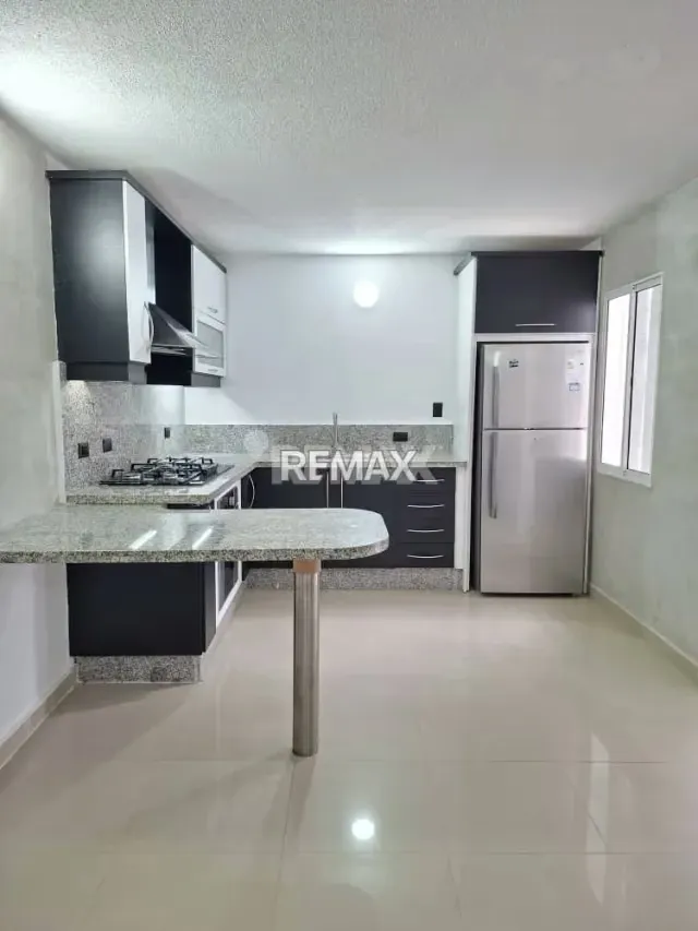 SE VENDE CASA EN MONTERREY 1, TIPURO
