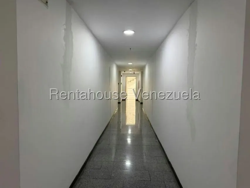 Oficina en Venta en Macaracuay, Distrito Metropolitano - 5