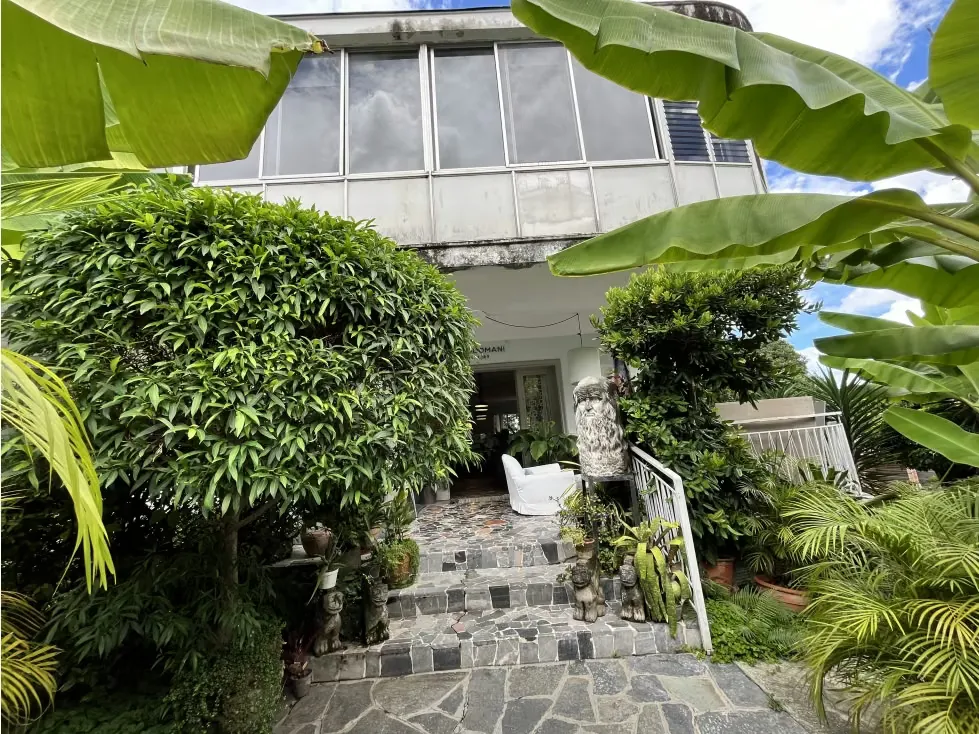 Vendo/alquilo casa comercial 800m2 Altamira 5760
