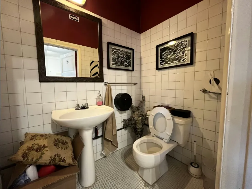 Vendo/alquilo casa comercial 800m2 Altamira 5760 - 11