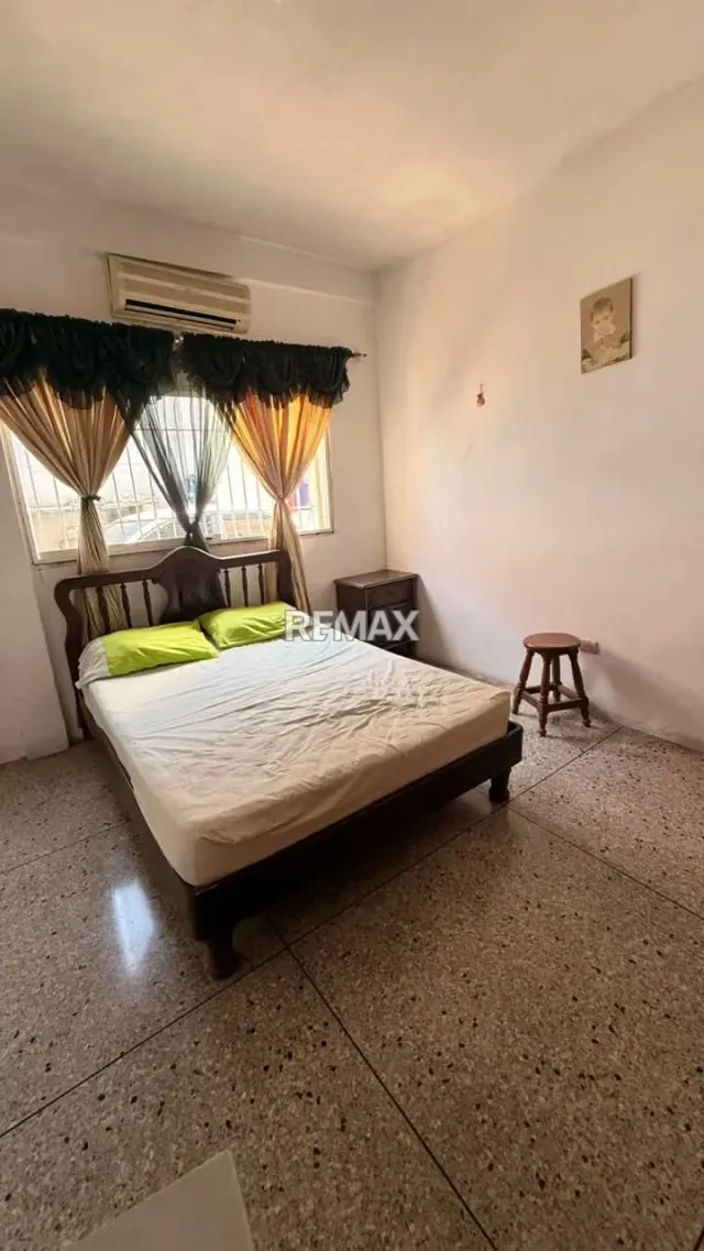 CASA EN EL OESTE PARA USO RESIDENCIAL O COMERCIAL - 9
