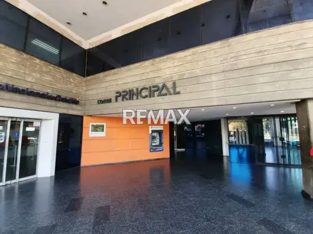 Oficina en Alquiler en Torre Principal, Av Bolívar Norte