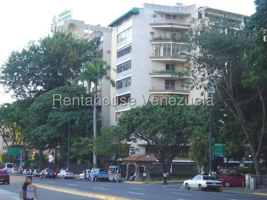 Local Comercial en Alquiler en Altamira, Distrito Metropolitano - 22