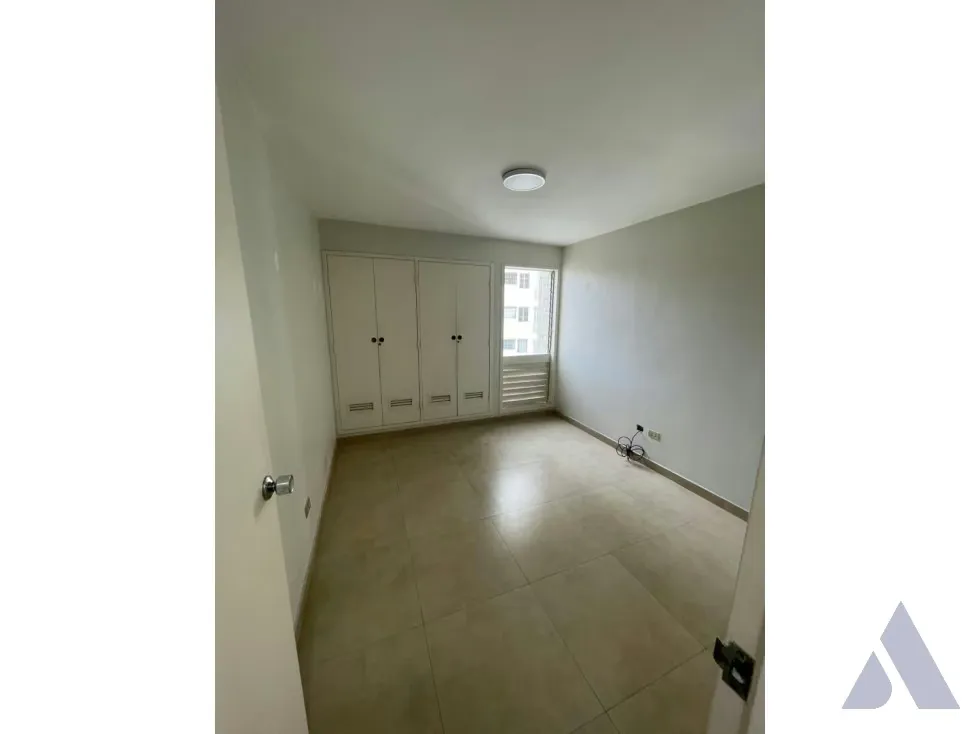 Vendo apartamento 154m2 Club Hípico 5374 - 23