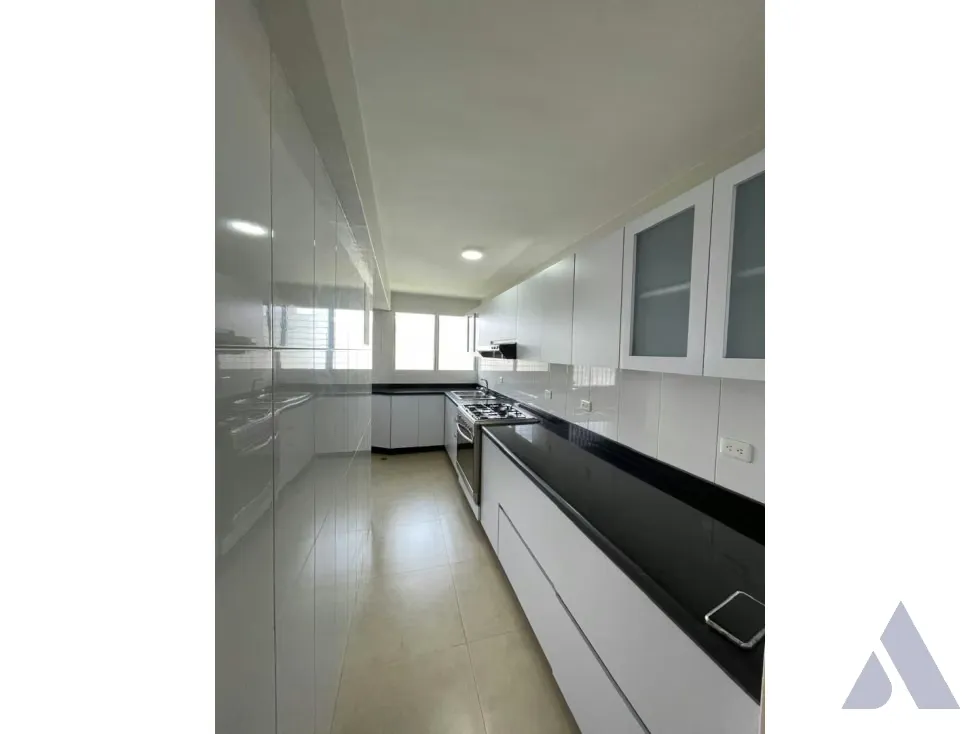 Vendo apartamento 154m2 Club Hípico 5374 - 8