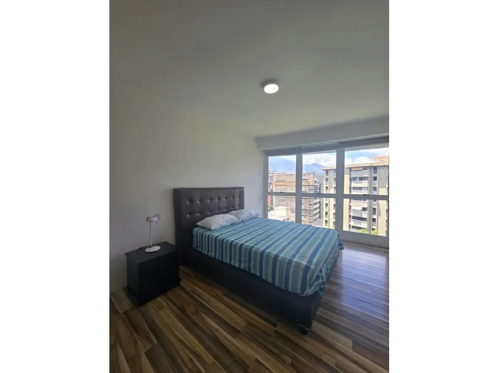 APARTAMENTO EN ALQUILER 70 M2 - URB EL ROSAL - 6