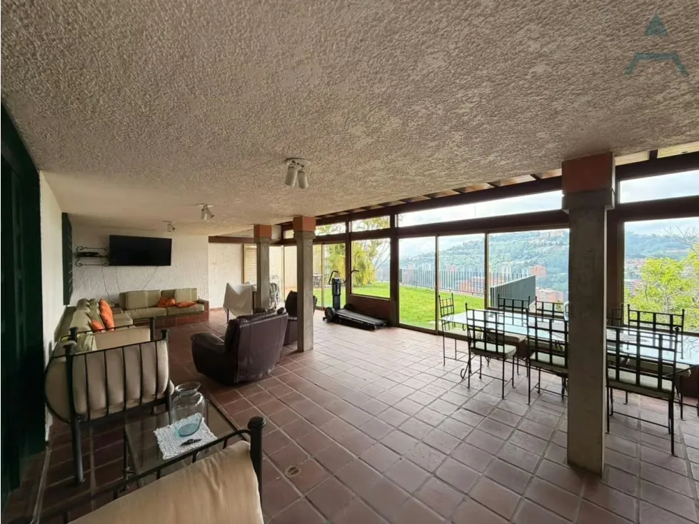 Se vende Casa 350m² 4h+s/4.5b+s/8p Los Naranjos del Cafetal - 4