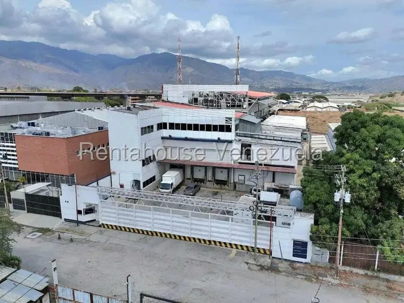 Comercial (Industrial) en Venta en Valle Arriba, Miranda