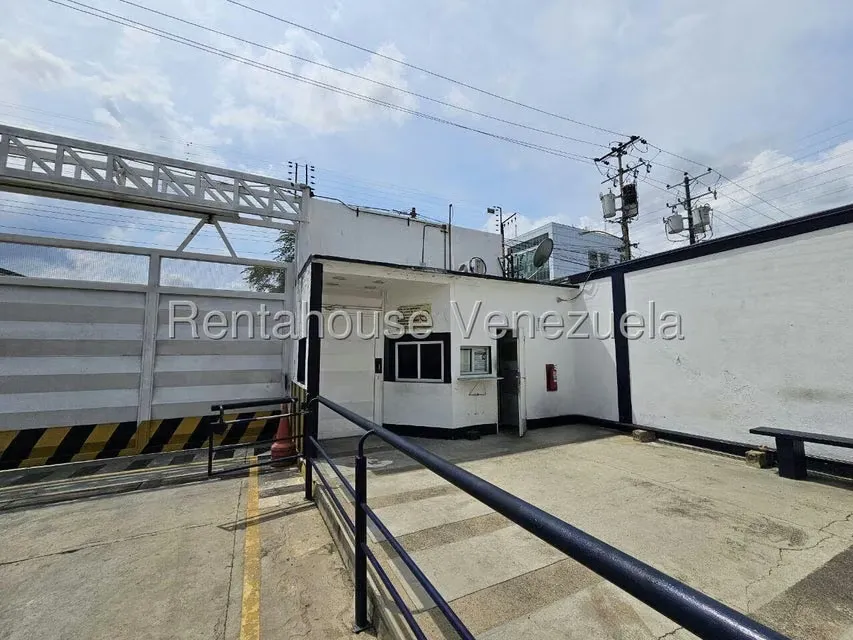 Industrial en Venta en Valle Arriba, Miranda - 9