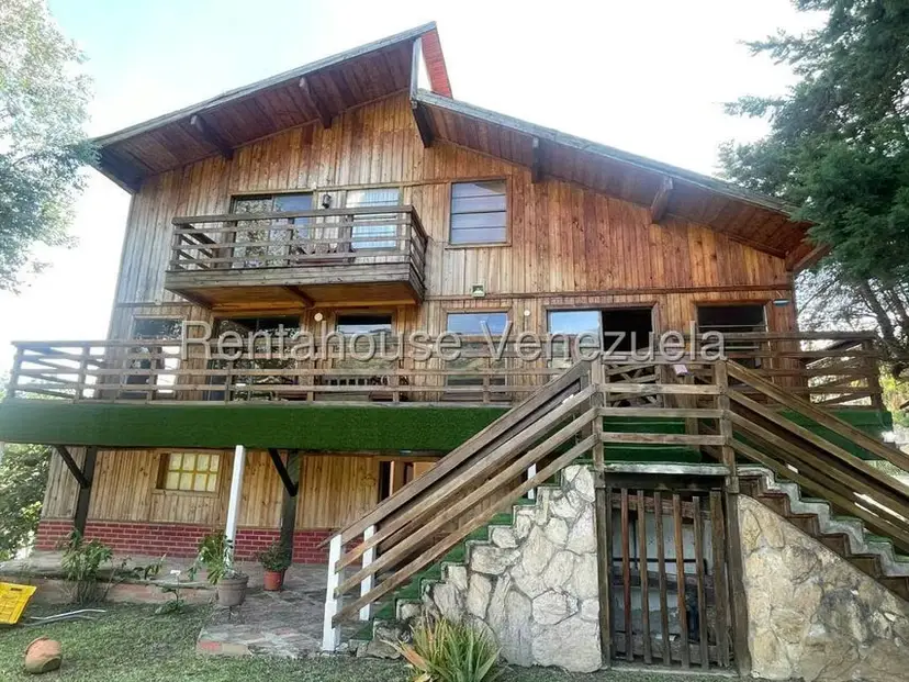 Casa (Colonial) en Venta en El Junko, Distrito Metropolitano
