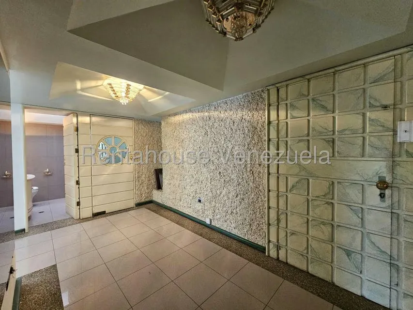 Apartamento (1 Nivel) en Venta en Santa Rosa de Lima, Distrito Metropolitano - 2