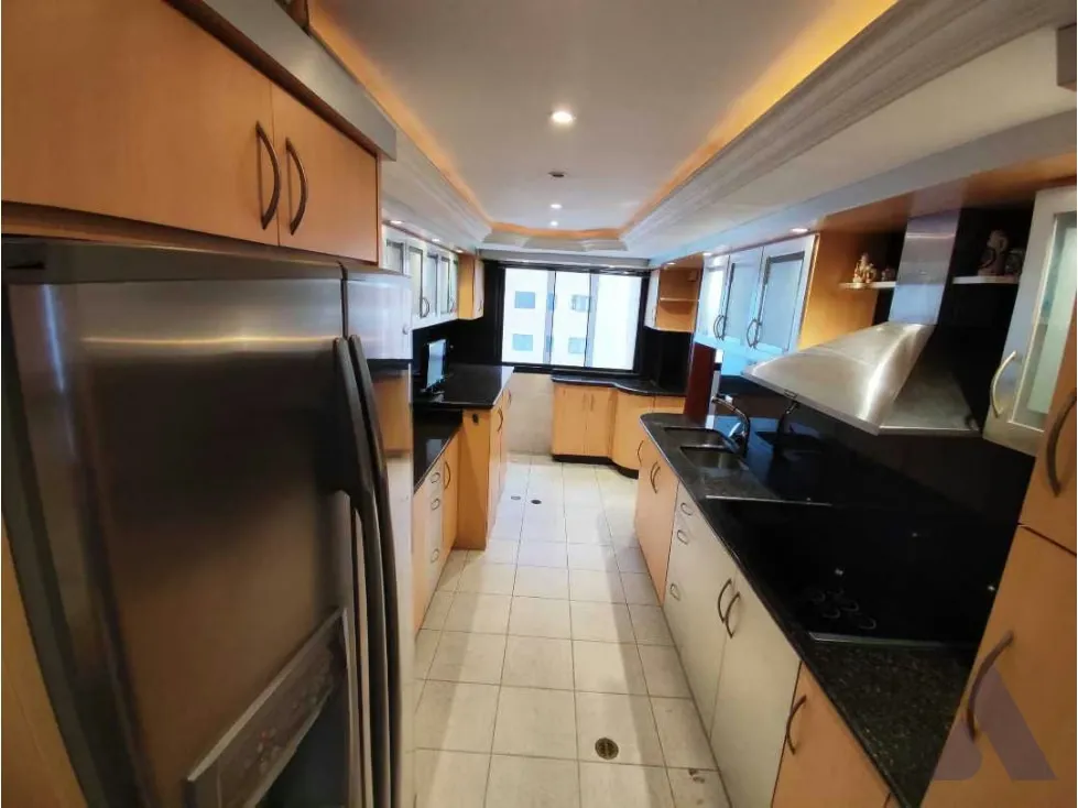 Se vende apartamento 130m2 La Florida 0960 - 13