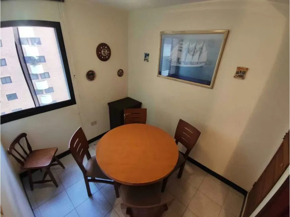 Se vende apartamento 130m2 La Florida 0960 - 15
