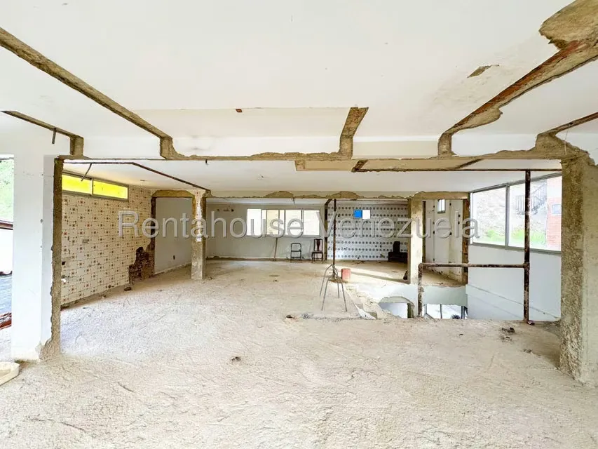 Casa (Multipes Niveles) en Venta en Los Naranjos del Cafetal, Distrito Metropolitano - 22