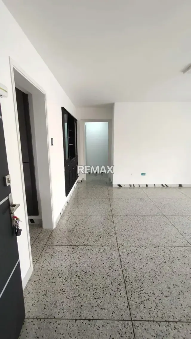 En venta apartamento en residencias Estoril - 3