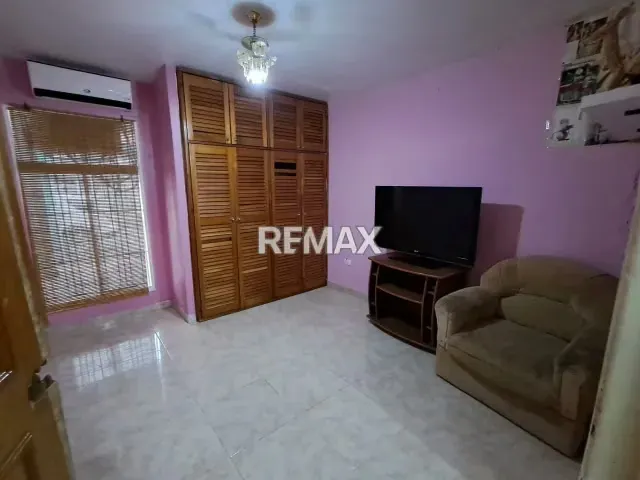EN VENTA CASA URBANIZACIÓN LAS TRINITARIAS ZONA ESTE MATURÍN - 10