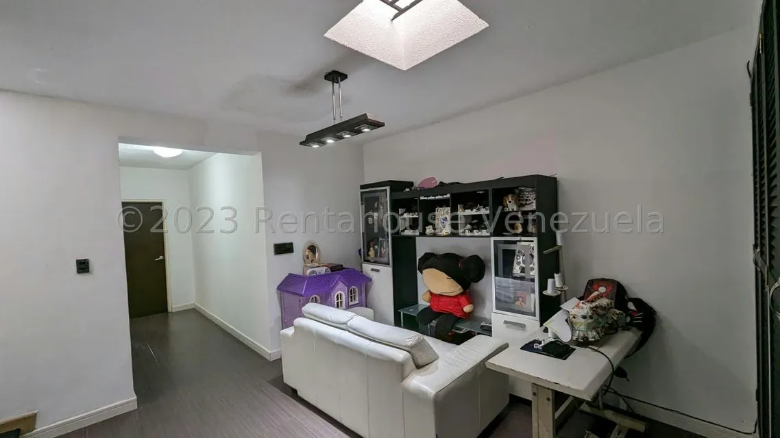 Casa (Multipes Niveles) en Venta en Miranda, Distrito Metropolitano - 21