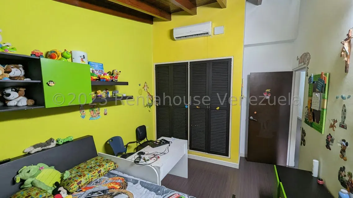 Casa (Multipes Niveles) en Venta en Miranda, Distrito Metropolitano - 25
