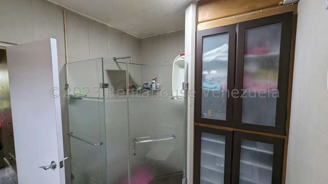 Casa (Multipes Niveles) en Venta en Miranda, Distrito Metropolitano - 28