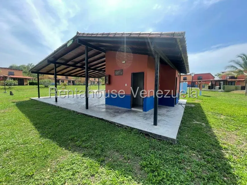 Townhouse (Duplex) en Venta en Higuerote, Miranda - 25